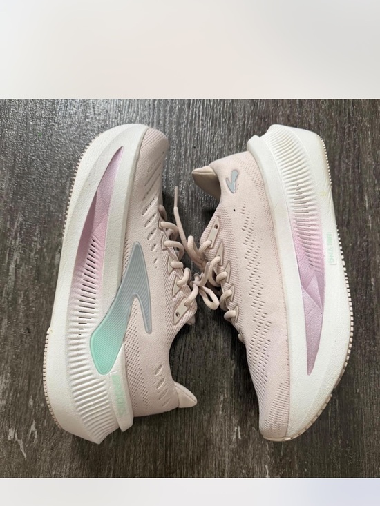 Brooks Shoes - Brooks Women's Light Pink Running Shoes with Mint and Lavender Accents